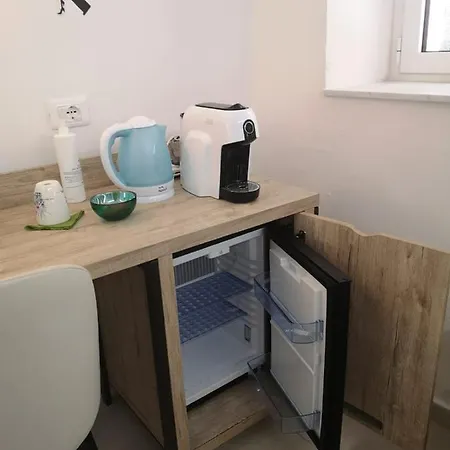 Pink House Garden Pensión 4*