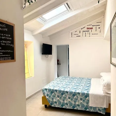 بيت ضيافة Pink House Garden مونتيروسّو ال ماري