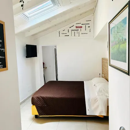بيت ضيافة Pink House Garden 4*