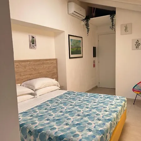 Pink House Garden Gasthuis