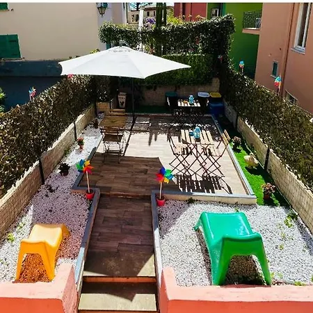 Guest house Pink House Garden Monterosso al Mare