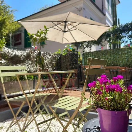 Guest house Pink House Garden *