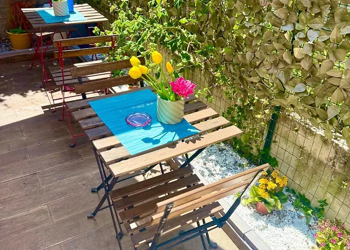 Pink House Garden 4* مونتيروسّو ال ماري